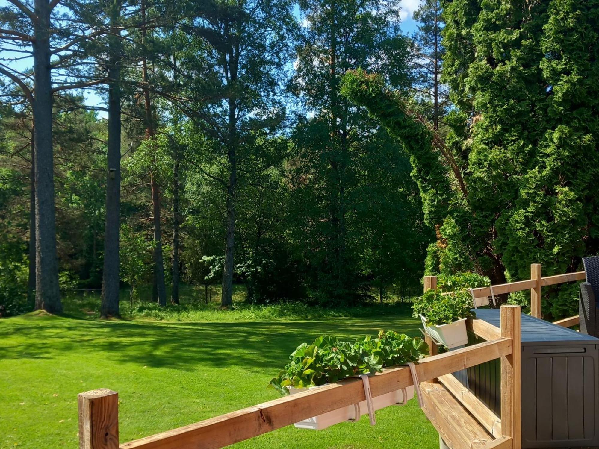Guest House In Holmedal Årjäng Esterno foto
